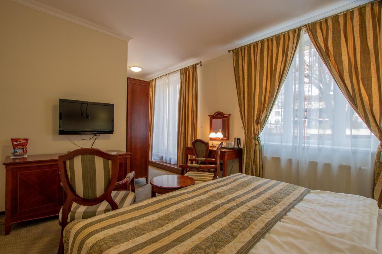 Hotel Giovanni Giacomo Teplice Buitenkant foto