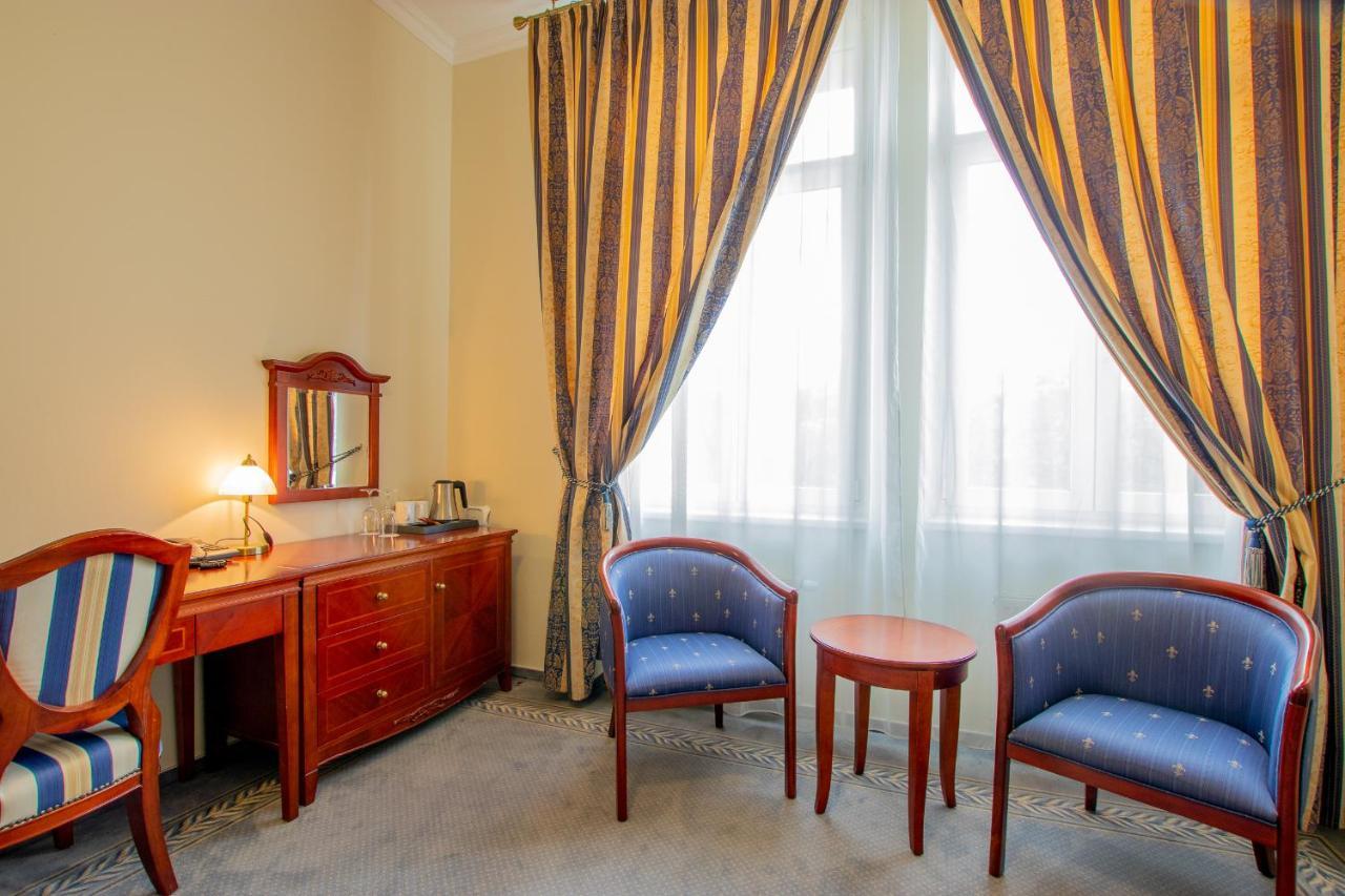 Hotel Giovanni Giacomo Teplice Buitenkant foto