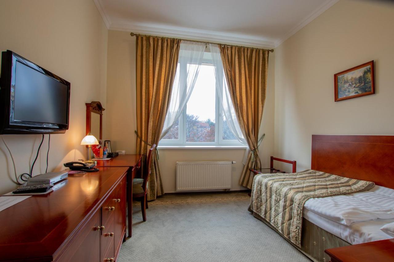 Hotel Giovanni Giacomo Teplice Buitenkant foto